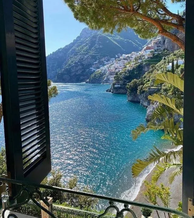 sorrentofirstchoice - Instagram Photo 11
